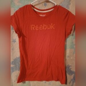 Reebok PINK Short Sleeve Tee Size Medium
